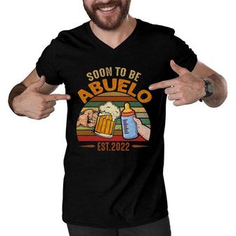 Vintage - Soon To Be Abuelo 2022 Fathers Day Men V-Neck Tshirt | Mazezy