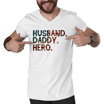 4Th Of July Father's Day Usa Dad Gift - Husband Daddy Hero Men V-Neck Tshirt | Mazezy