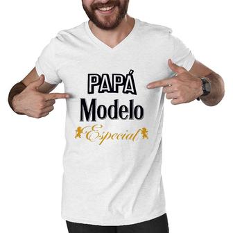 Papá Modelo Especial Mexican Beer Father's Day Men V-Neck Tshirt | Mazezy
