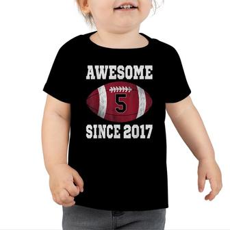 5Th Birthday Football Player 5 Years Old Vintage Retro Toddler Tshirt - Seseable