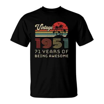 71 Years Old Birthday Vintage 1951 71St Birthday T-Shirt | Mazezy