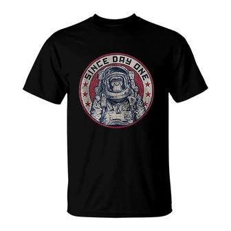 Astronaut Monkey Chimpanzee T-Shirt | Mazezy