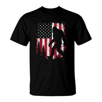 Bigfoot 4th Of July American Usa Flag T-Shirt | Mazezy