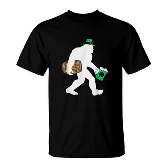 Bigfoot St Patricks Day T-Shirt | Mazezy