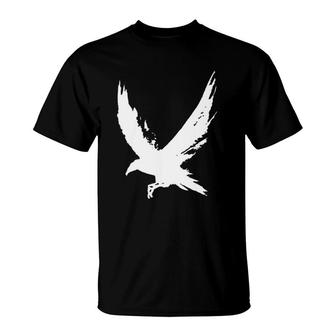 Crow Raven Distressed Flying Bird Crow Tee T-Shirt | Mazezy