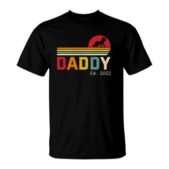 Dad Est 2022 First Time Father New Dad Expecting Daddy 2022 Ver2 T-Shirt | Mazezy AU