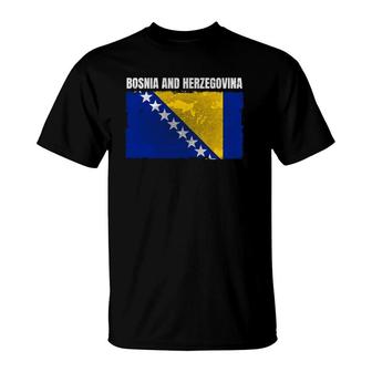 Distressed Bosnia And Herzegovina Flag Bosnian Herzegovinian Pullover T-Shirt | Mazezy