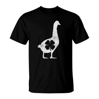 Geese Goose Gift St Patrick's Day Shamrock Irish Lucky T-Shirt | Mazezy
