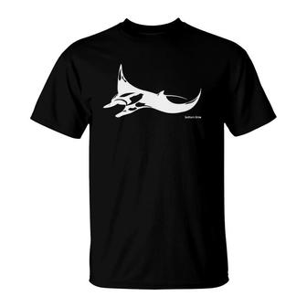 Giant Manta Ray Stingray T-Shirt | Mazezy