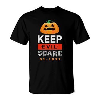 Keep Halloween Scare – Halloweener Pumpkin Prisoner Costume 2021 T-Shirt | Mazezy