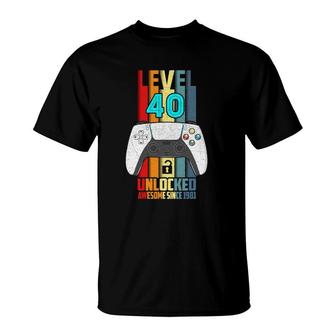 Level 40 Unlocked 40Th Birthday Awesome 1981 40 Years Old T-Shirt | Mazezy