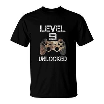 Level 9 Unlocked Boys 9th Birthday 9 Year Old Gamer Gift T-Shirt - Seseable