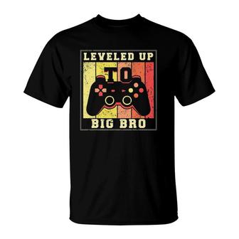 Leveled Up To Big Bro 2022 Brother Baby Announcement Sibling T-Shirt | Mazezy