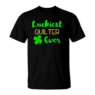 Luckiest Quilter Ever St Patrick's Day Irish Quilting Quilt T-Shirt | Mazezy