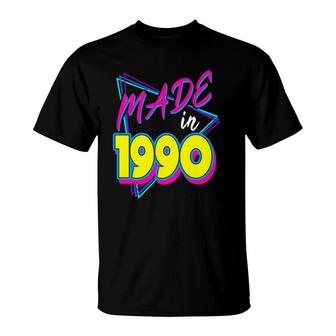 Made In 1990 32Nd Birthday Retro 32 Years Old Vintage Party T-Shirt | Mazezy