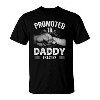 Mens Funny Promoted To Daddy Est2022 Retro New Daddy T-Shirt | Mazezy