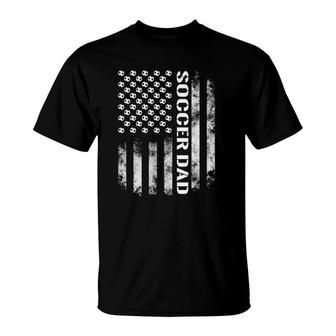 Mens Soccer Dad Funny Usa Flag Father's Day Gift T-Shirt | Mazezy