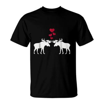 Moose In Love Moose Couple T-Shirt | Mazezy
