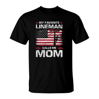 My Favorite Lineman Calls Me Mom Usa Flag Mother's Day T-Shirt | Mazezy UK