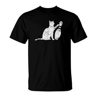 Ornery Alley Cat Tipping Bowling Pin Team T-Shirt | Mazezy
