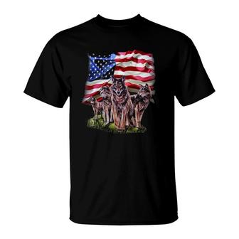 Patriotic Usa Wolves Pack North America Wolf T-Shirt | Mazezy