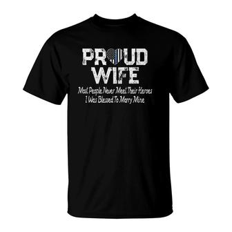 Proud Police Officer Wife Thin Blue Line Gift T-Shirt | Mazezy