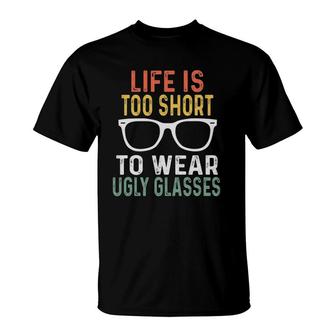 Retro Gifts For Optometrists Optometry Funny Ugly Glasses T-Shirt | Mazezy