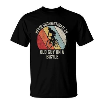 Retro Never Underestimate An Old Guy On A Bicycle Cycling T-Shirt | Mazezy