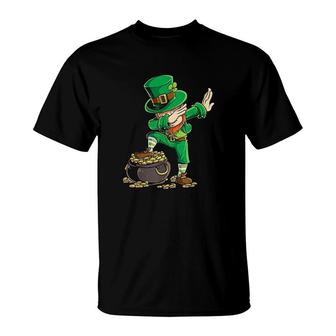 St Patricks Day Dabbing Leprechaun T-Shirt | Mazezy