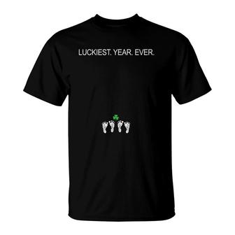 St Patrick's Expecting Mom Luckiest Year Twin Pregnancy Tee T-Shirt | Mazezy