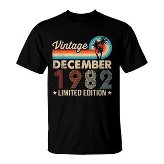 Vintage December 1982 39Th Birthday 39 Year Old Tee T-Shirt | Mazezy