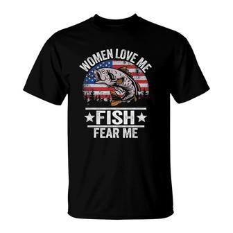 Women Love Me Fish Fear Me Men Vintage Funny Bass Fishing T-Shirt | Mazezy