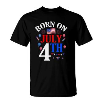 Womens Born On July 4Th Birthday Independence Day Women Men V-Neck T-Shirt | Mazezy
