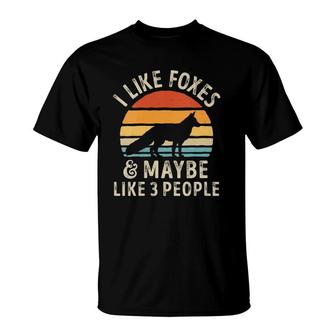 Womens I Like Foxes And Maybe 3 People Funny Fox Lover Retro Men V-Neck T-Shirt | Mazezy DE