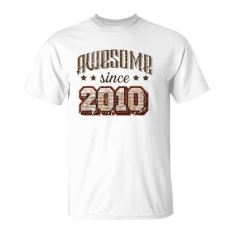 Awesome Since 2010 12Th Birthday Party Retro Vintage Men T-Shirt | Mazezy