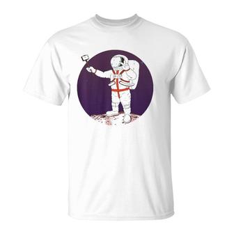 Funny Astronaut Selfie Gift Exploring Space Walking On Moon T-Shirt | Mazezy