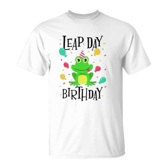 Leap Day Birthday Gift February 29Th Funny Leap Year Frog T-Shirt | Mazezy