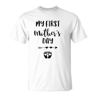 My First Mother's Day Pregnancy Announcement Pregnant Mom T-Shirt | Mazezy
