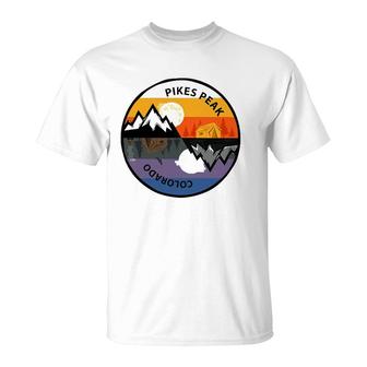 Retro Vintage Pikes Peak, Colorado Souvenir Camping T-Shirt | Mazezy
