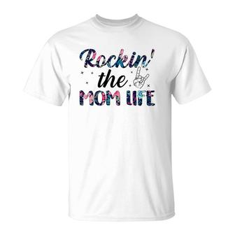 Rockin The Mom Life Simple T-Shirt | Mazezy