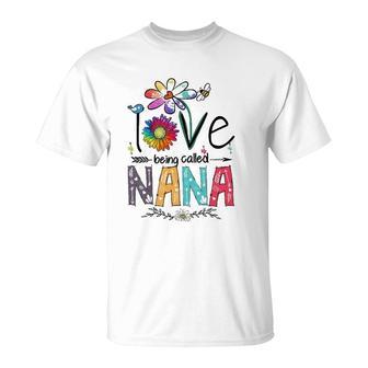 Womens I Love Being Called Nana Daisy Flower Cute Mother's Day V-Neck T-Shirt | Mazezy