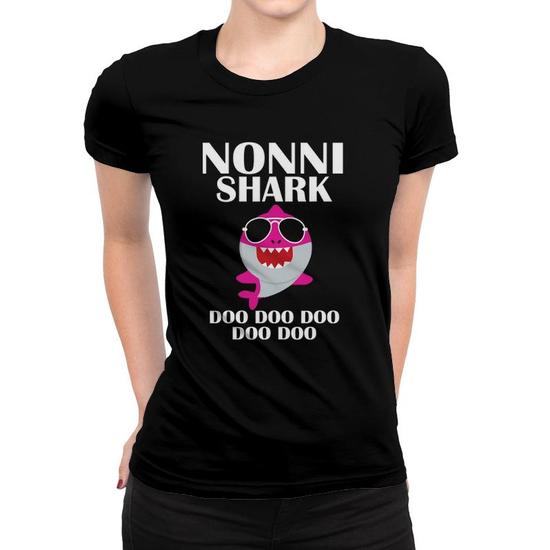 Womens Nonni Shark Tshirt, Doo Doo Doo - Mothers Day Gift Womens Nonni Shark Tshirt, Doo Doo Doo - Mothers Day Gift