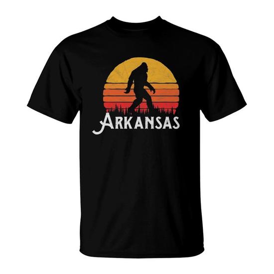Retro Bigfoot Silhouette Sun T-Shirt - Believe! Retro Bigfoot Silhouette Sun T-Shirt - Believe!