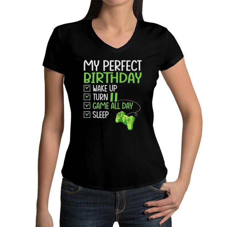 11Th Perfect Birthday Boys Gaming 11 Years Old Gifts Gamer Women V-Neck T-Shirt