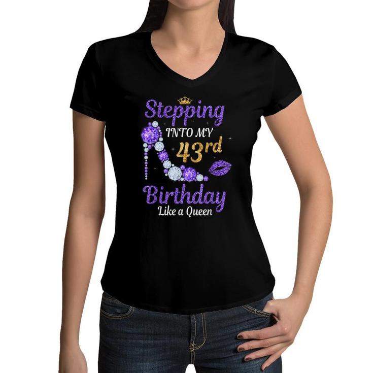 43 Years Old Ladies Lady 43Rd Birthday  Women V-Neck T-Shirt