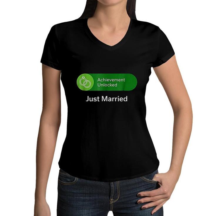 Funny Just Married  For Wedding Gift Video Gamer Women V-Neck T-Shirt