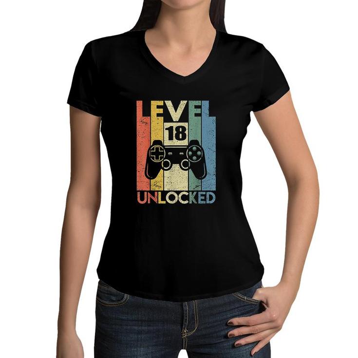 Level 18 Unlocked Boys 18th Birthday 18 Year Old Gamer Boys Women V-Neck T-Shirt