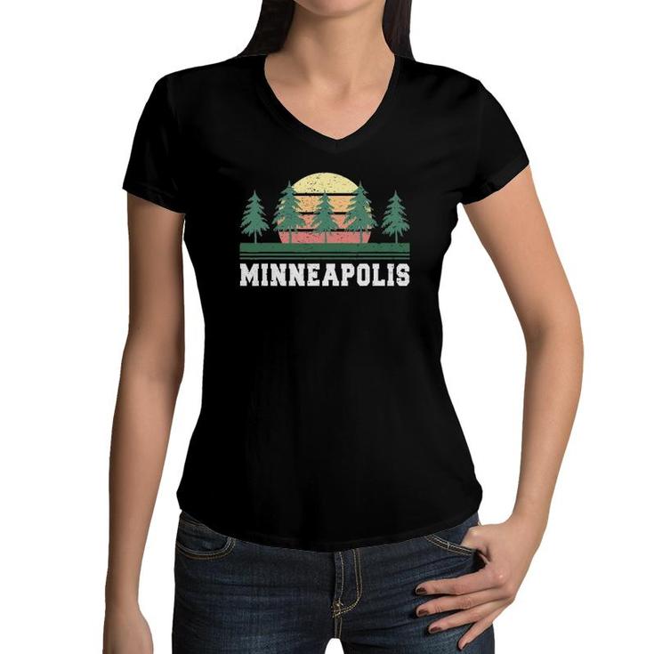 Minneapolis Retro Vintage City Men Women Kids Gift Women V-Neck T-Shirt