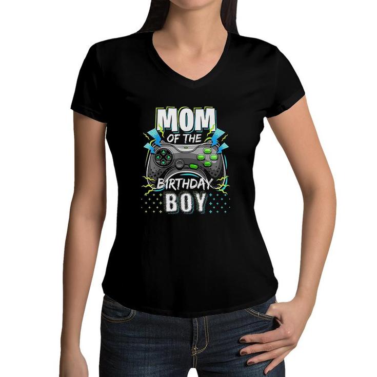 Mom Matching Video Gamer Birthday Party Mothers Day Women V-Neck T-Shirt