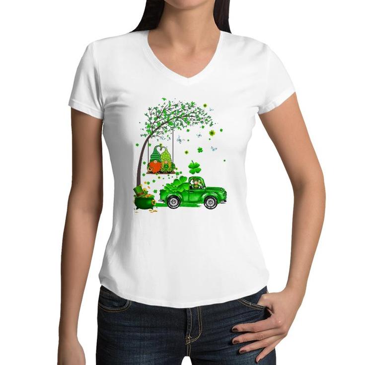 Funny Tractor Gnome Happy St Patrick's Day Men Women Kids Women V-Neck T-Shirt